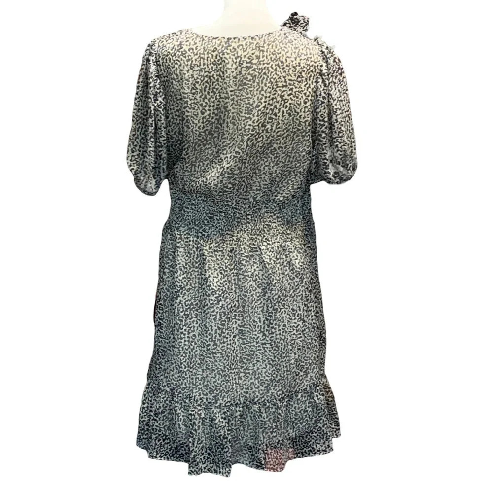 Express women's size medium leopard print dress - Picture 2 of 6